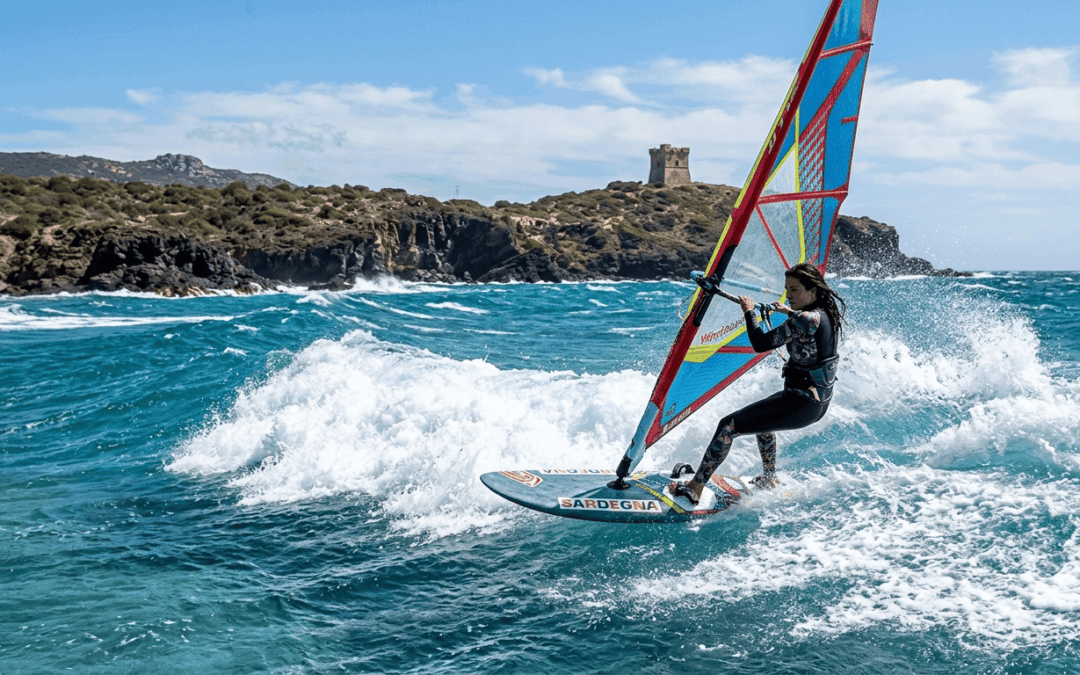 Sardegna oggi: surf, trekking o passeggiata nei borghi?